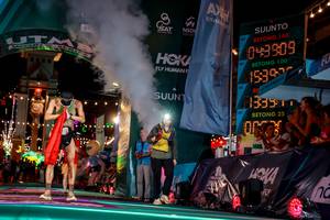 BIB: 140, 049909, 100, 1539, 13950
                            <button type="button" onclick="openModal(24850196)" class="btn btn-primary btn-sm float-right btn-popup" data-toggle="modal" data-target=".modal-high-quality">
                        <i class="fas fa-shopping-cart"></i> Add to Cart
                    </button>
                                            <button type="button" onclick="isThisMe(24850196, true)" class="btn btn-success btn-sm float-right btn-popup btn-isme hidden" data-toggle="tooltip" data-placement="bottom" title="นี่คือรูปของคุณใช่ไหม คลิกที่นี่เพื่อเอาเข้าอัลบั้ม">
                        <i class="fas fa-plus"></i> Add to album
                    </button>
                    <button type="button" onclick="isThisMe(24850196, false)" class="btn btn-warning btn-sm float-right btn-popup btn-isnotme hidden">
                        <i class="fas fa-ban"></i> Remove from album
                    </button>